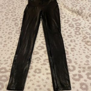 Spanx faux leather leggings Sz M